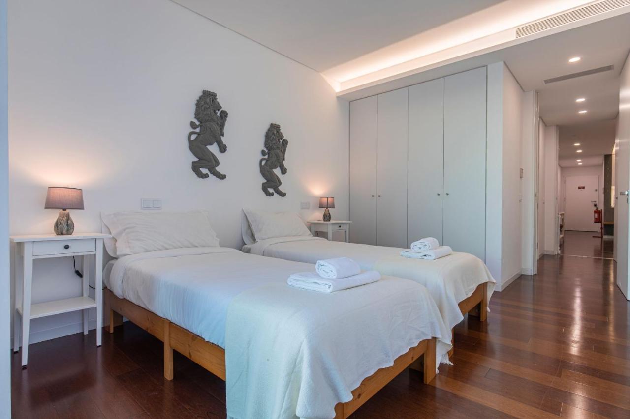 Touch Of Class 2Bdr Apartment By Lovelystay Cascaes Exterior foto
