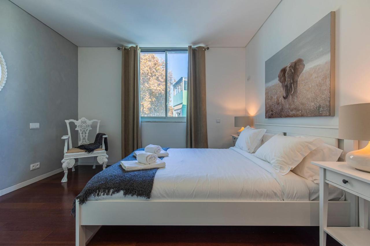 Touch Of Class 2Bdr Apartment By Lovelystay Cascaes Exterior foto